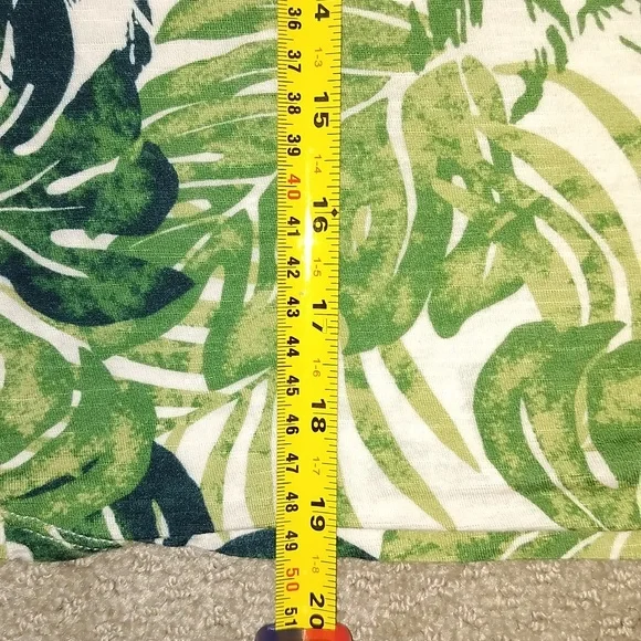 Green top - Picture 10 of 11